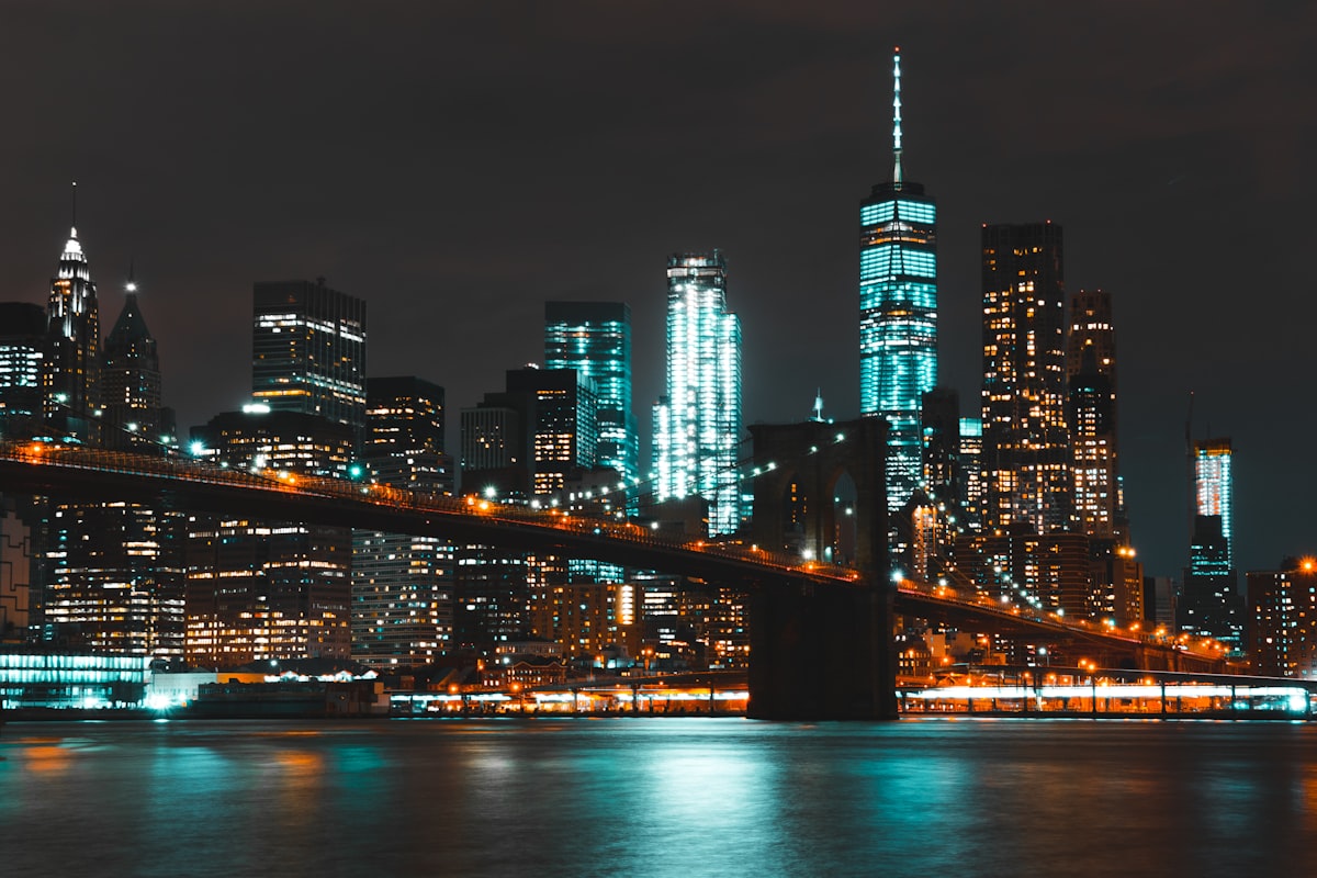 New York’s Three Bridges: Which Looks Best at Night?