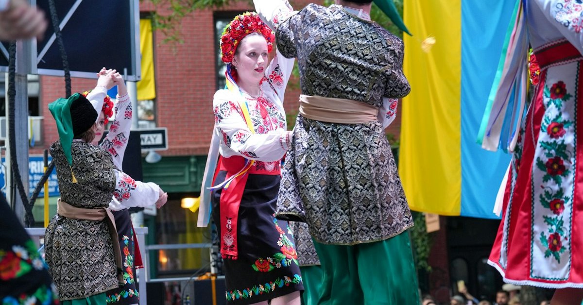 astoria-queens-greek-heritage-featured