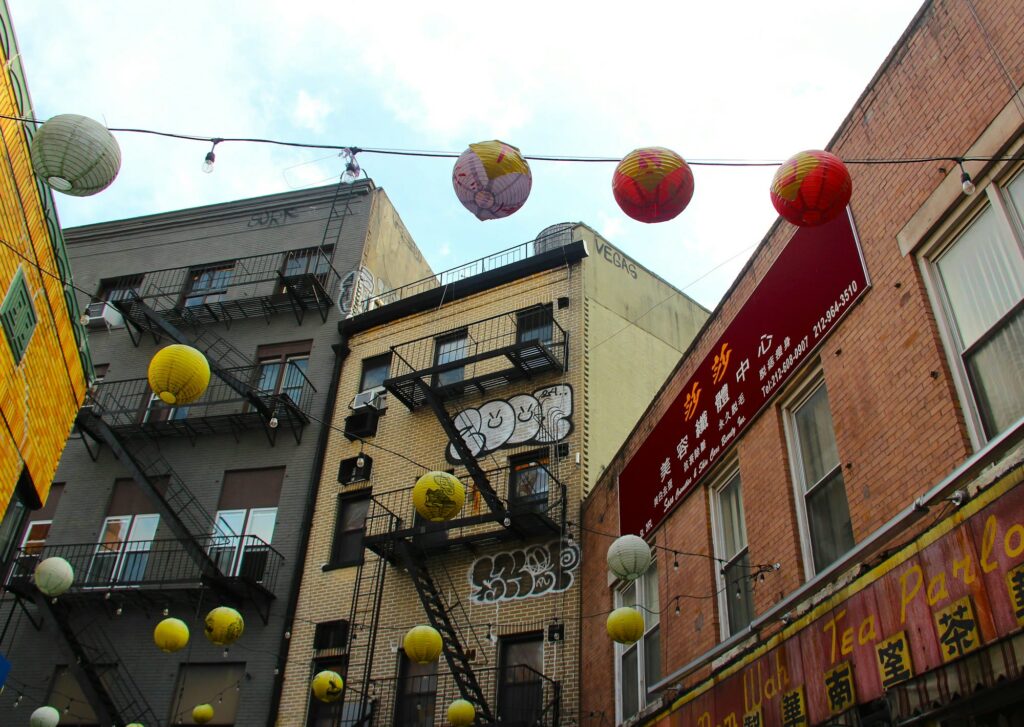 Street scene in Manhattan's Chinatown